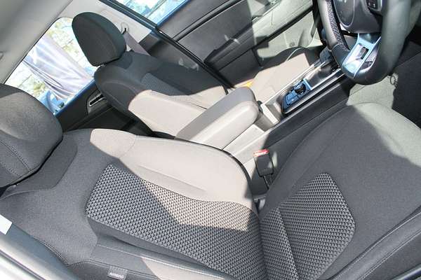 2024 Kia Sportage S NQ5