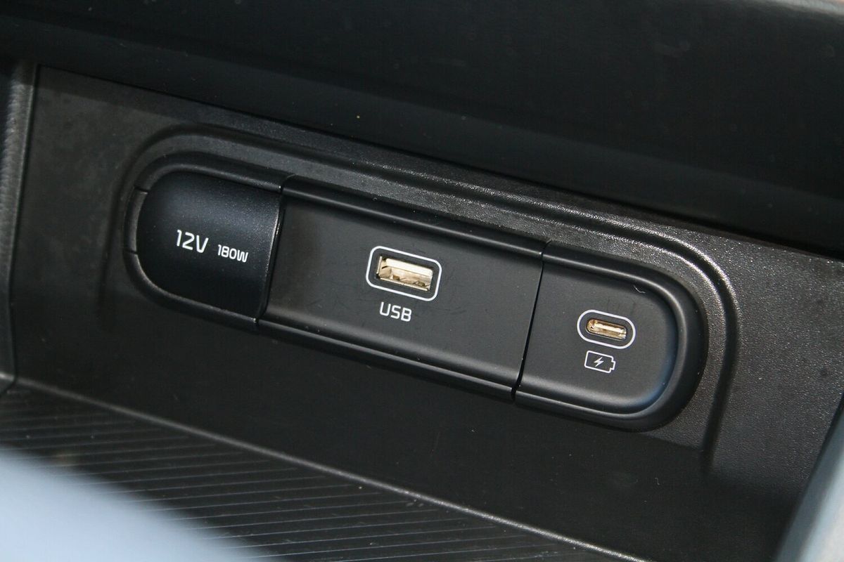 2024 Kia Sportage S NQ5