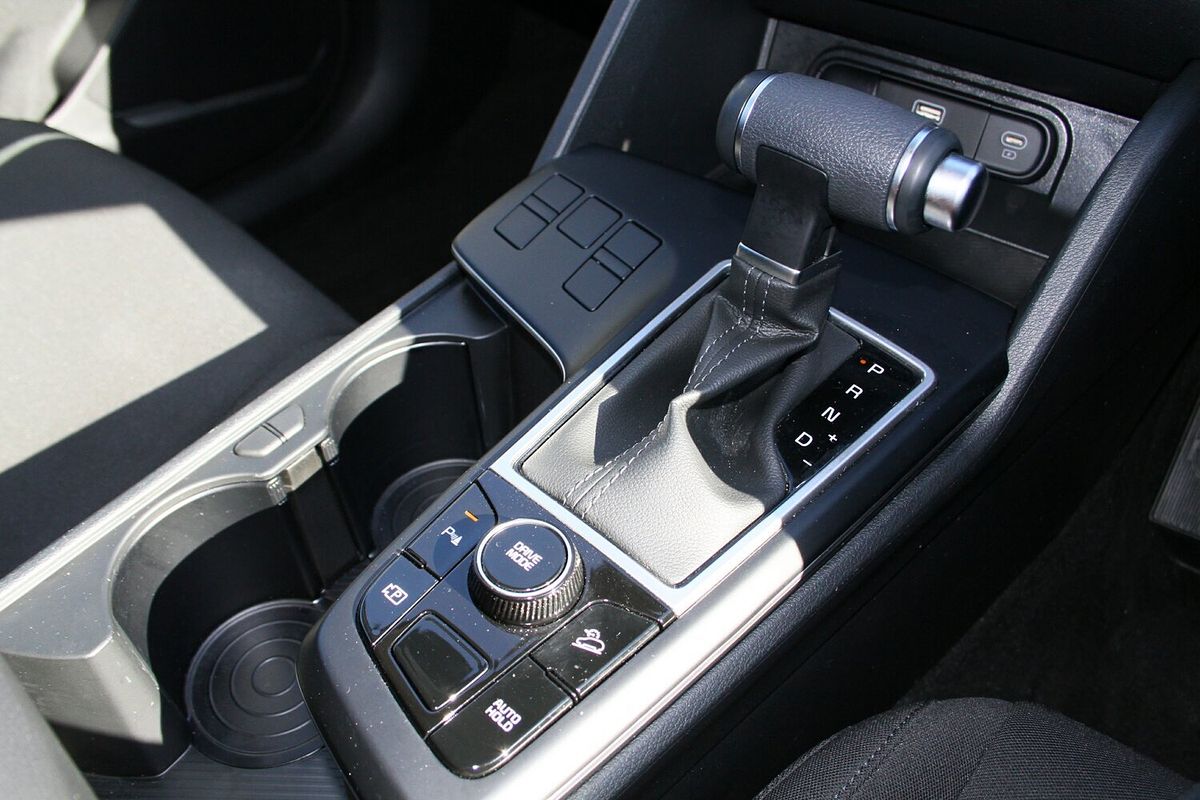 2024 Kia Sportage S NQ5