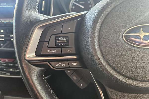 2023 Subaru Forester Hybrid L S5