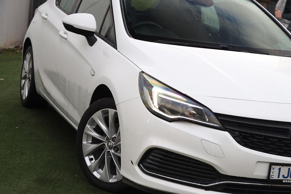 2018 Holden Astra R BK