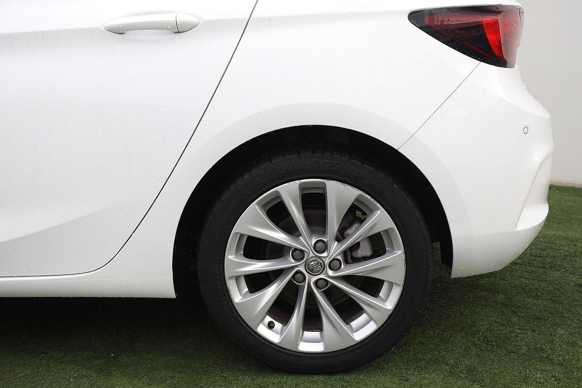 2018 Holden Astra R BK