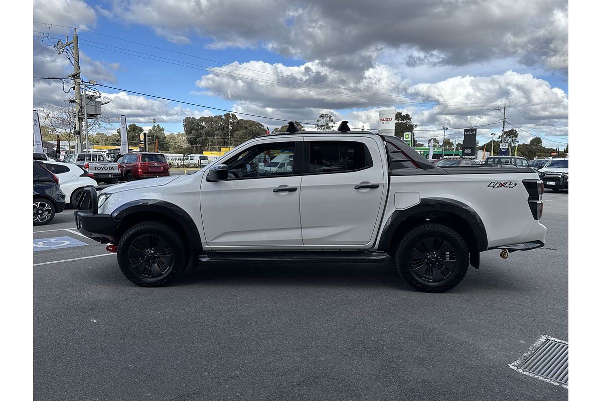 2022 Isuzu D-MAX X-TERRAIN 4X4