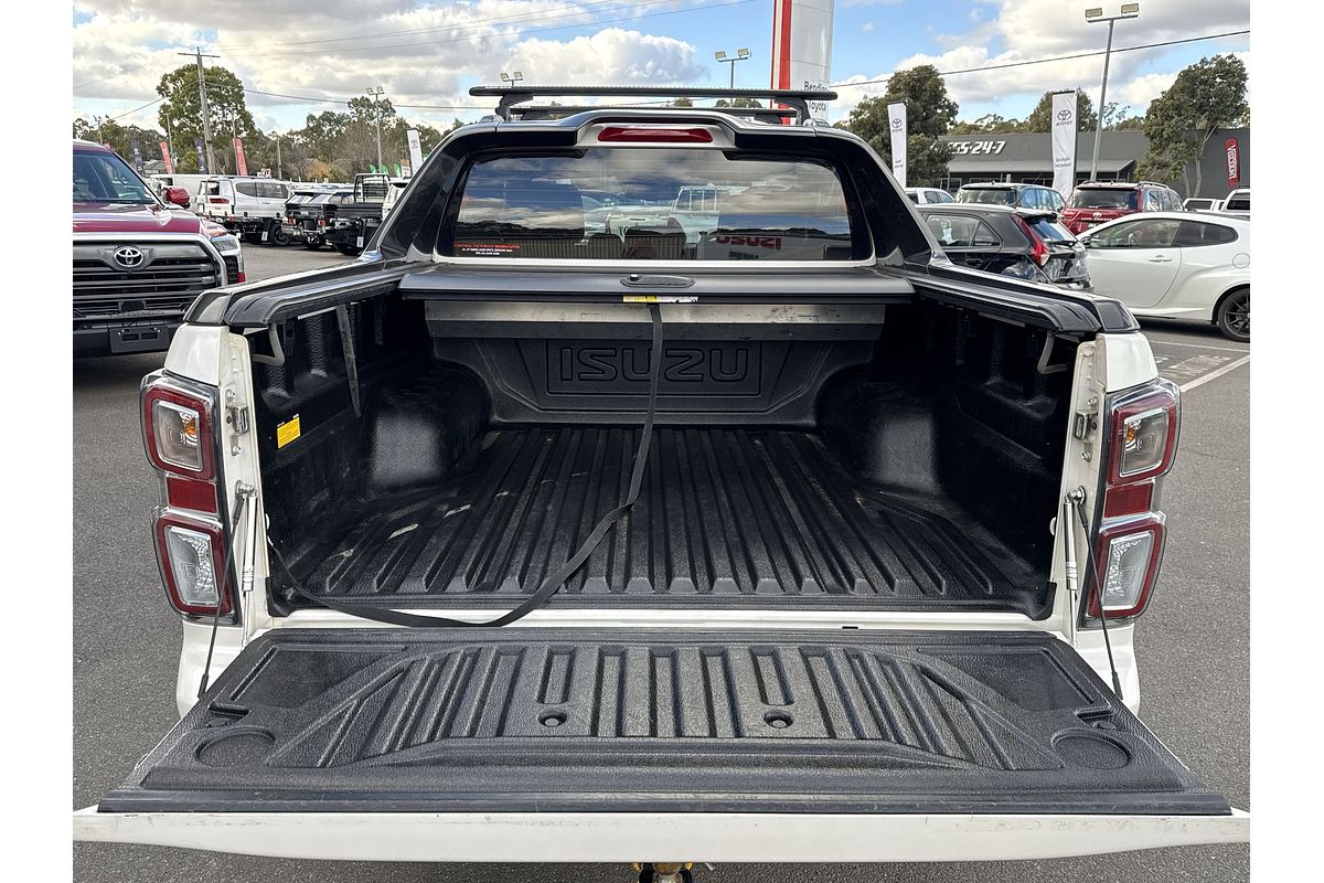 2022 Isuzu D-MAX X-TERRAIN 4X4