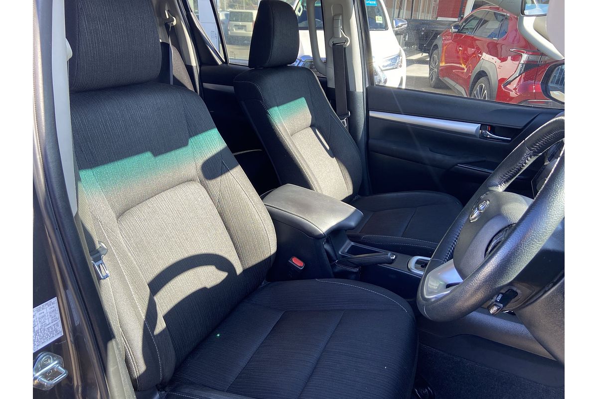 2019 Toyota Hilux SR5 GUN126R 4X4