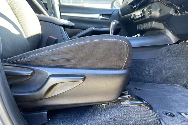 2019 Toyota Hilux SR5 GUN126R 4X4