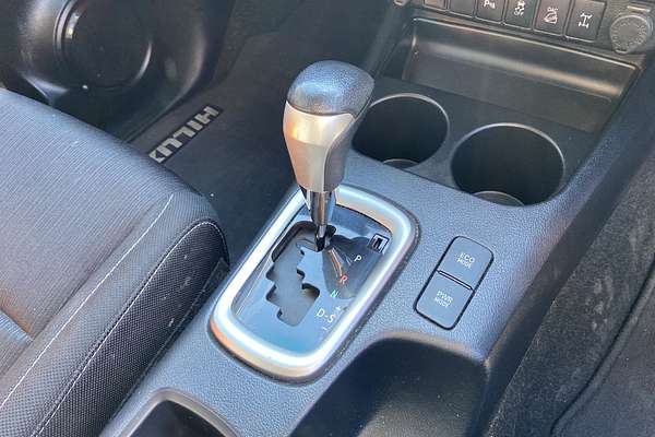 2019 Toyota Hilux SR5 GUN126R 4X4