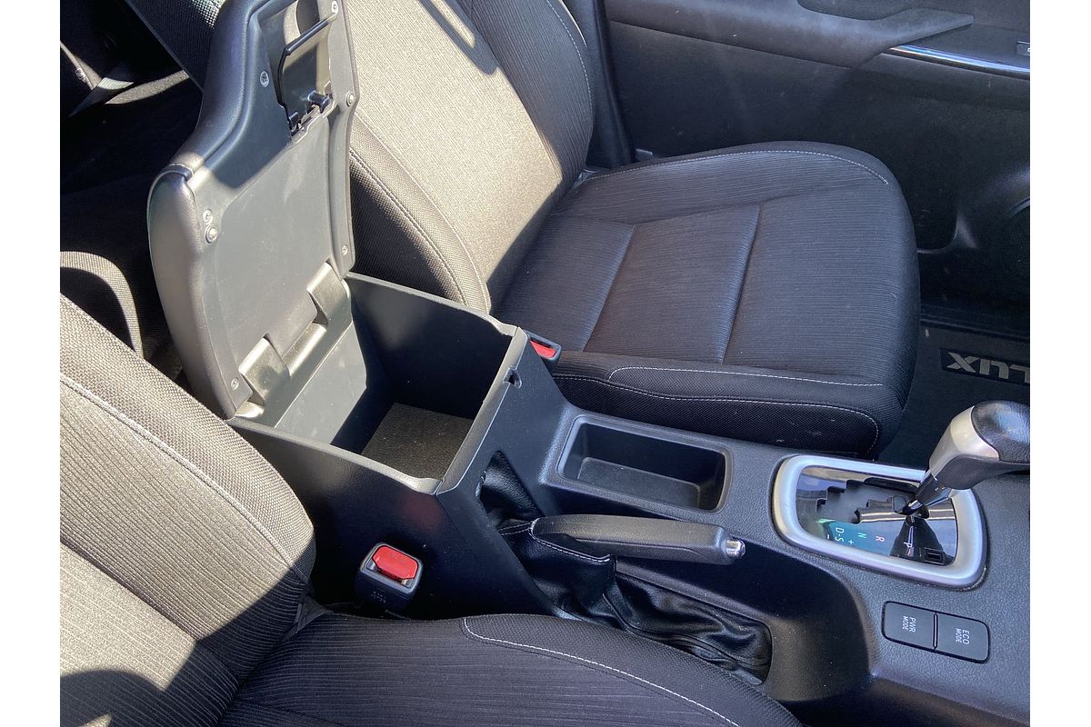 2019 Toyota Hilux SR5 GUN126R 4X4