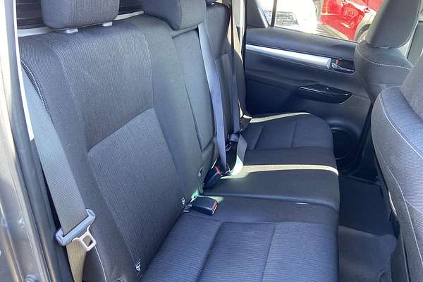 2019 Toyota Hilux SR5 GUN126R 4X4