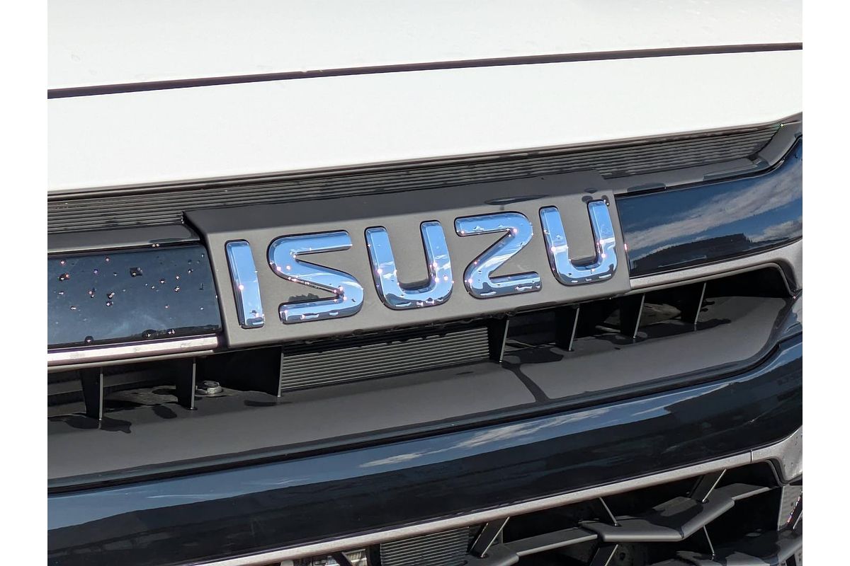 2025 Isuzu D-MAX LS-M 4X4