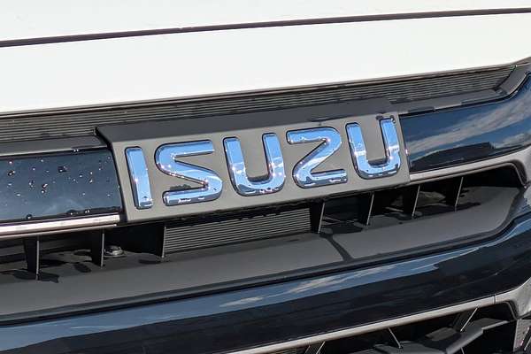 2025 Isuzu D-MAX LS-M 4X4