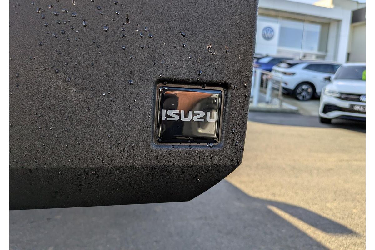 2025 Isuzu D-MAX LS-M 4X4