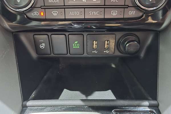 2022 Mitsubishi ECLIPSE CROSS ECLIPSE CROSS EXCEED (2WD) YB2E45