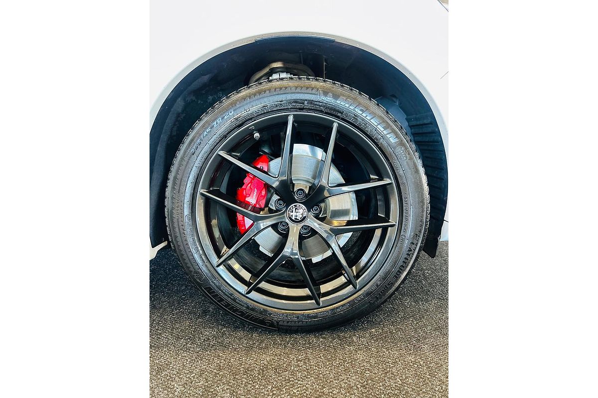 2021 Alfa Romeo Stelvio Veloce Series 2