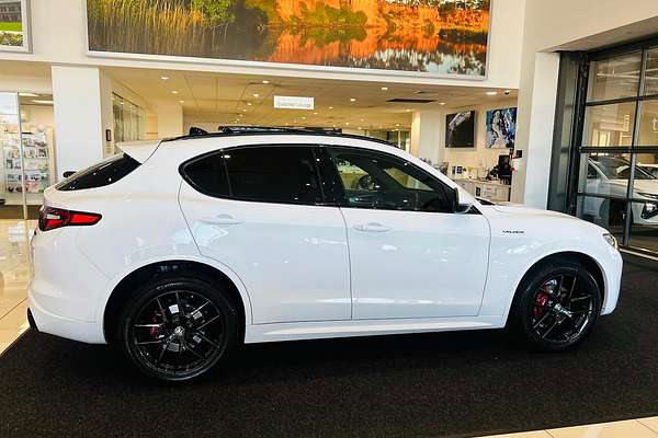 2021 Alfa Romeo Stelvio Veloce Series 2