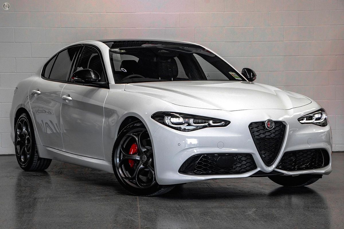 2025 Alfa Romeo Giulia Tributo Italiano Series 5