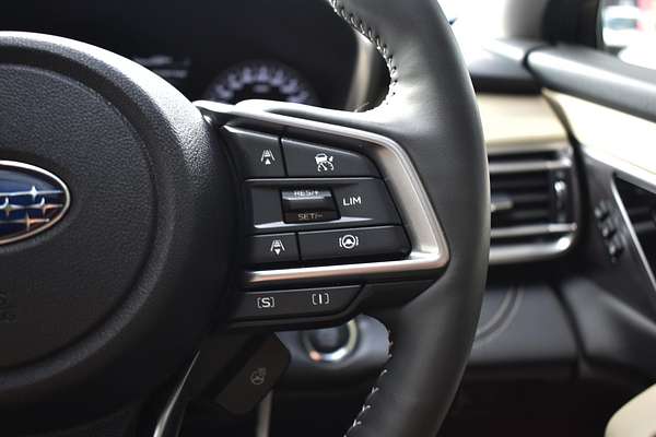 2025 Subaru Outback AWD Touring 6GEN