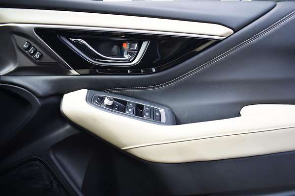 2025 Subaru Outback AWD Touring 6GEN
