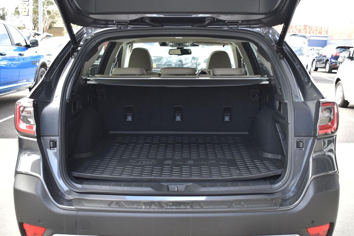 2025 Subaru Outback AWD Touring 6GEN