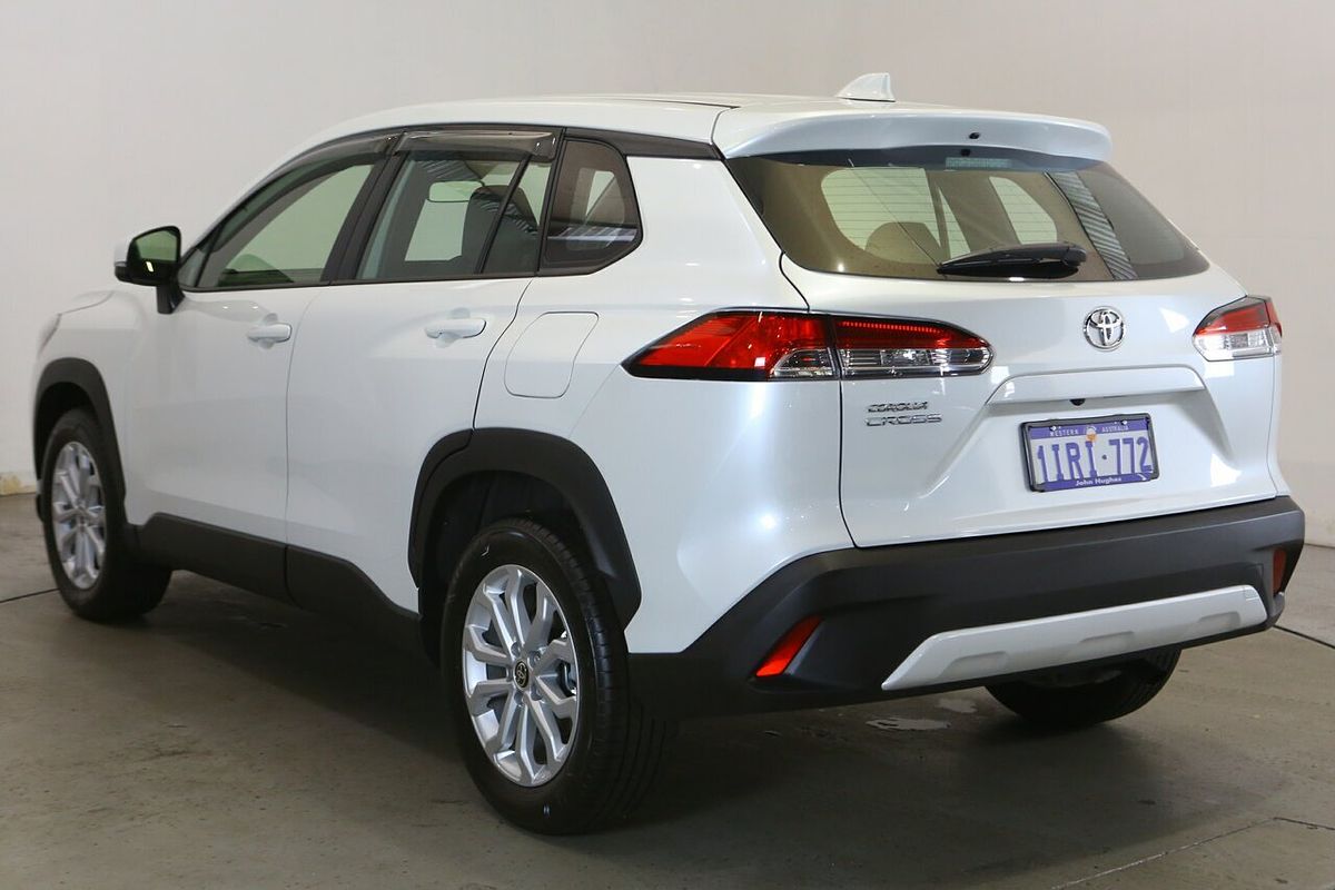 2023 Toyota Corolla Cross GX MXGA10R