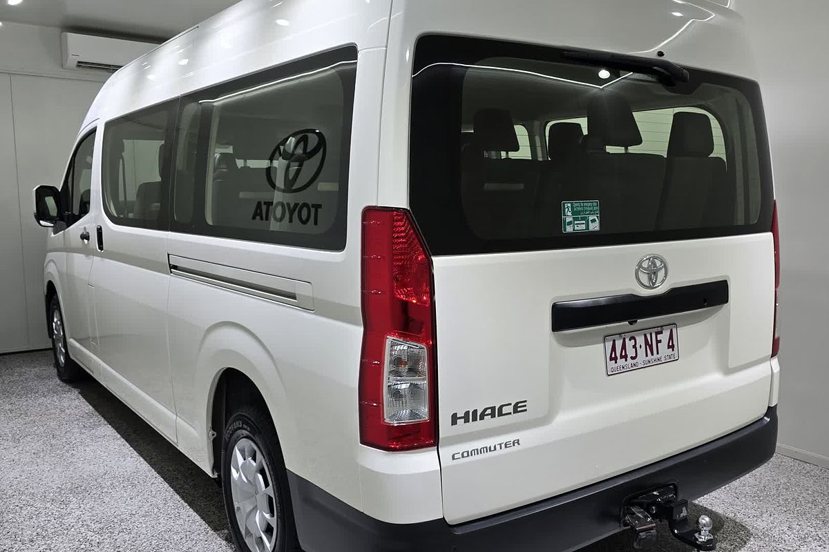 2020 Toyota Hiace Hiace Commuter Bus SLWB 2.8L T Diesel Automatic GDH322R