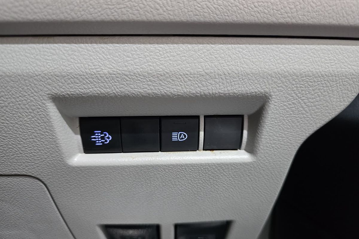 2020 Toyota Hiace Hiace Commuter Bus SLWB 2.8L T Diesel Automatic GDH322R