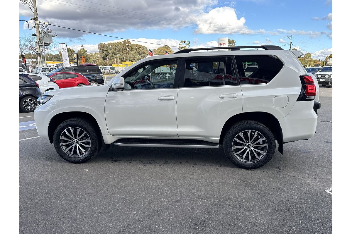 2022 Toyota Landcruiser Prado Kakadu GDJ150R