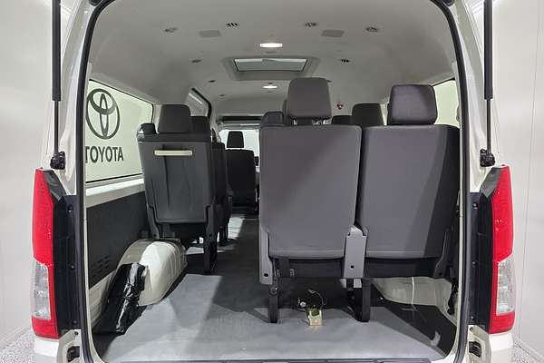2020 Toyota Hiace Hiace Commuter Bus SLWB 2.8L T Diesel Automatic GDH322R