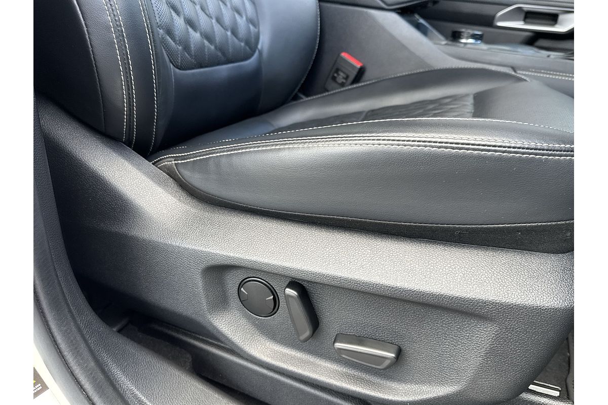 2023 Ford Everest Platinum 3.0L
