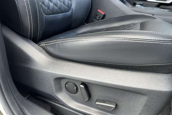 2023 Ford Everest Platinum 3.0L