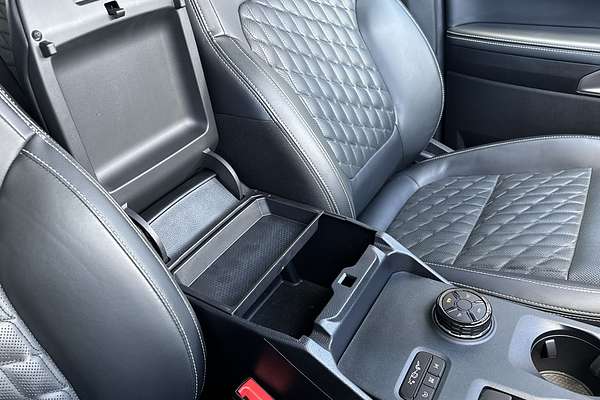 2023 Ford Everest Platinum 3.0L