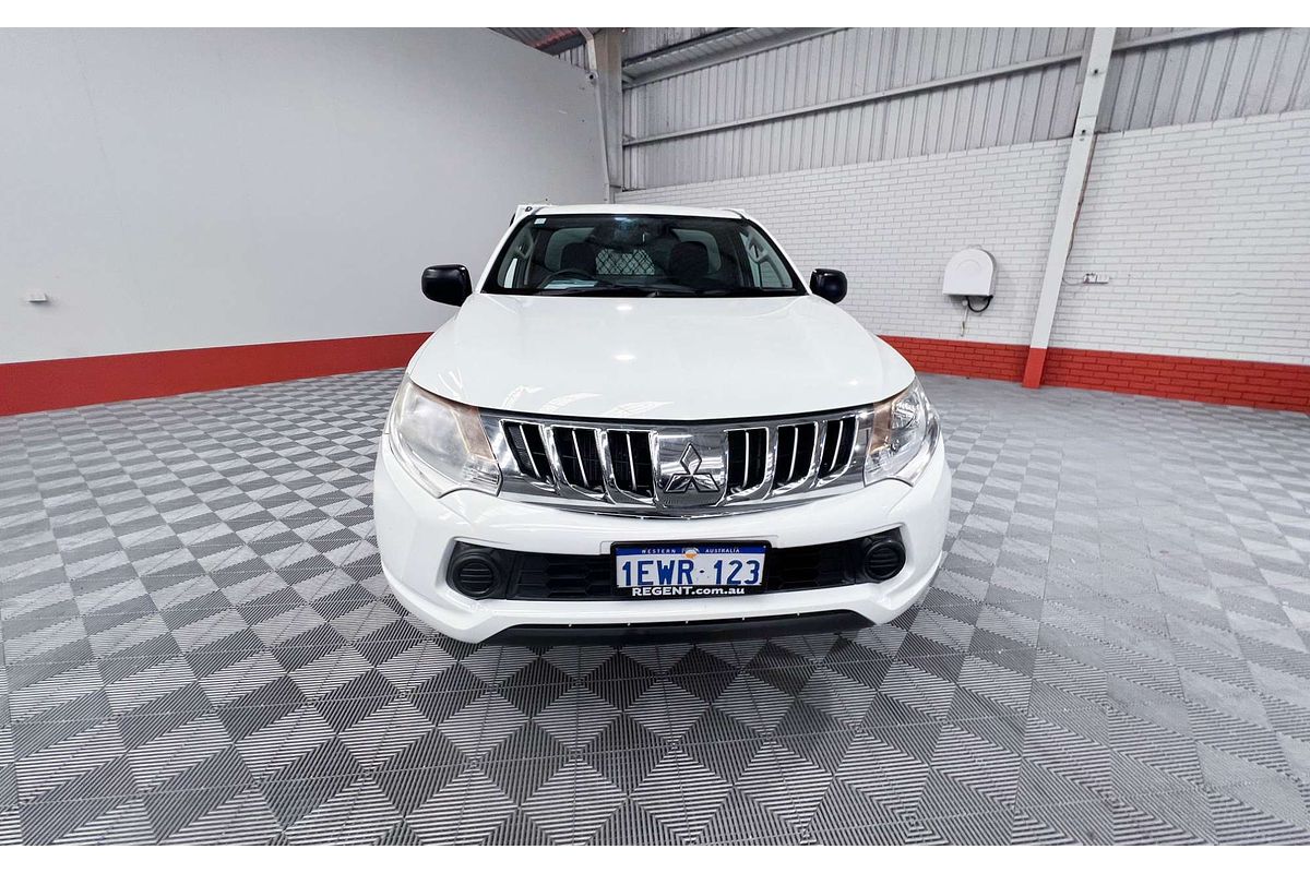 2015 Mitsubishi Triton GLX MN Rear Wheel Drive