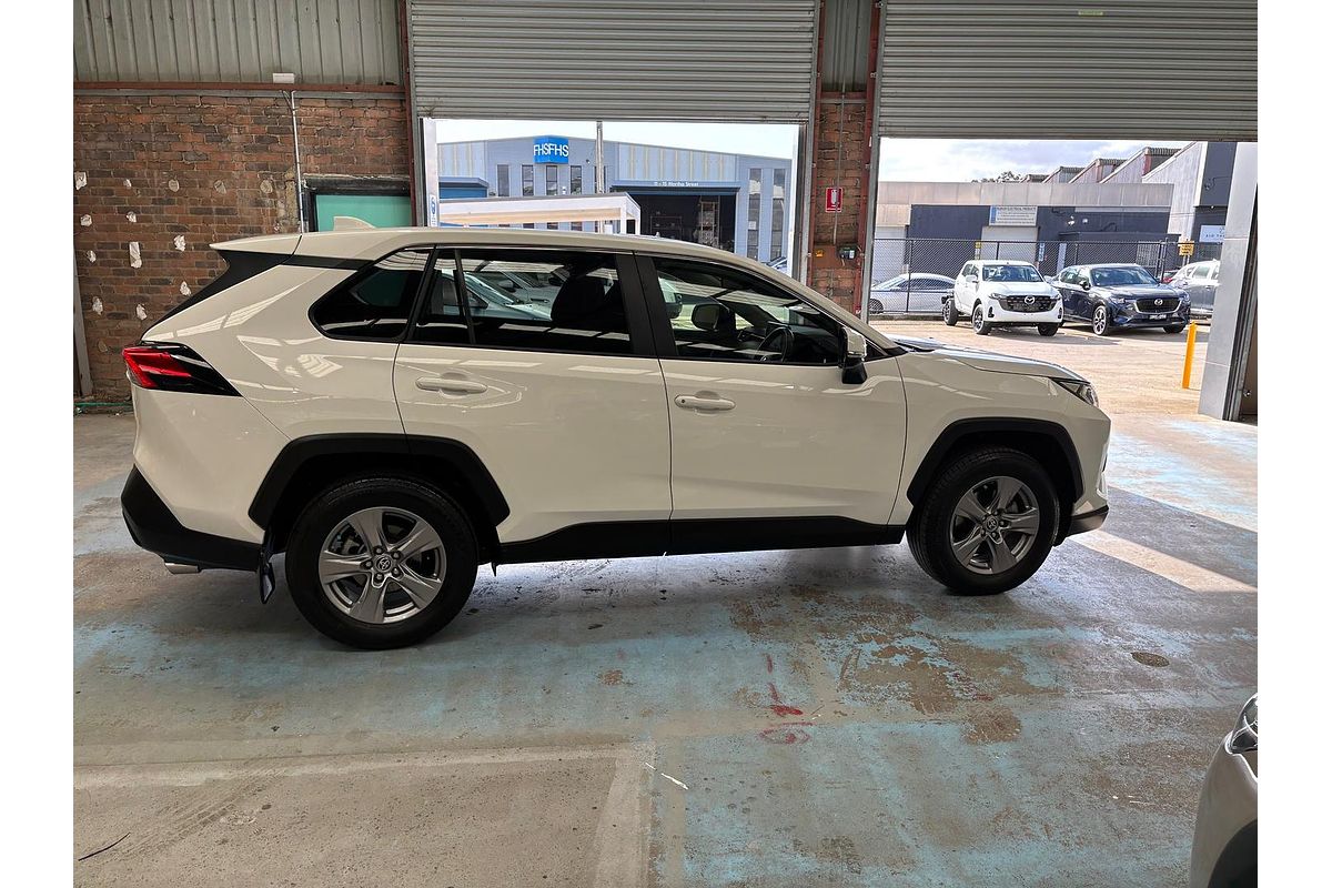 2024 Toyota RAV4 GX MXAA52R