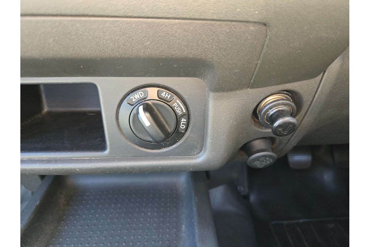 2013 Nissan Navara RX D40 Series 8 4X4