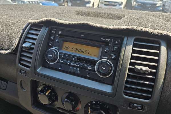 2013 Nissan Navara RX D40 Series 8 4X4