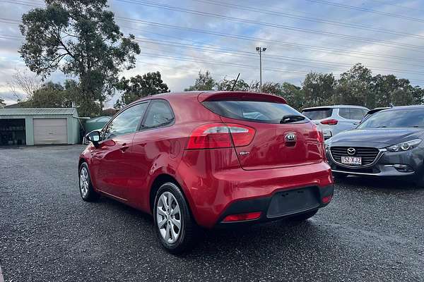 2013 Kia Rio S UB
