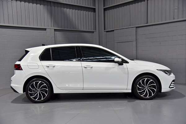 2023 Volkswagen Golf 110TSI Life 8