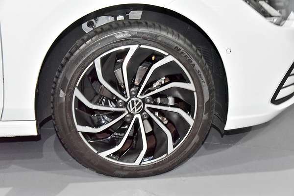 2023 Volkswagen Golf 110TSI Life 8