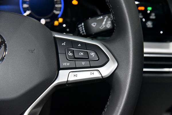 2023 Volkswagen Golf 110TSI Life 8