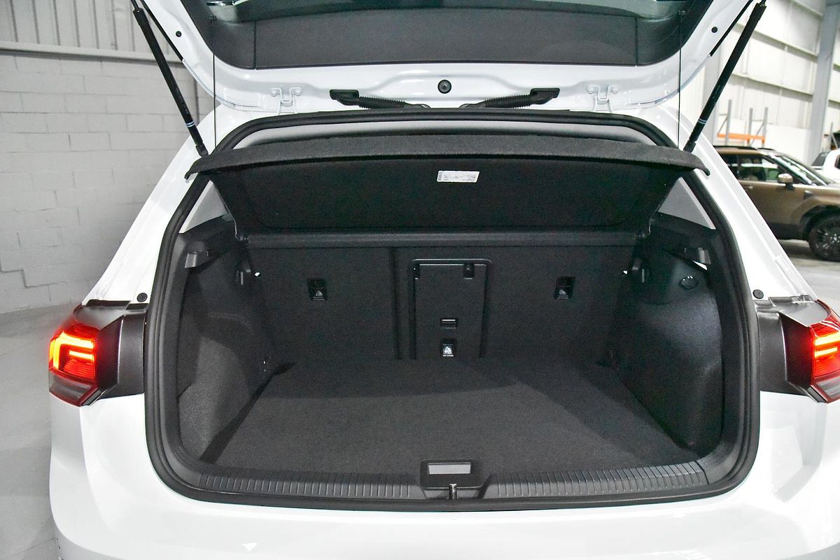 2023 Volkswagen Golf 110TSI Life 8