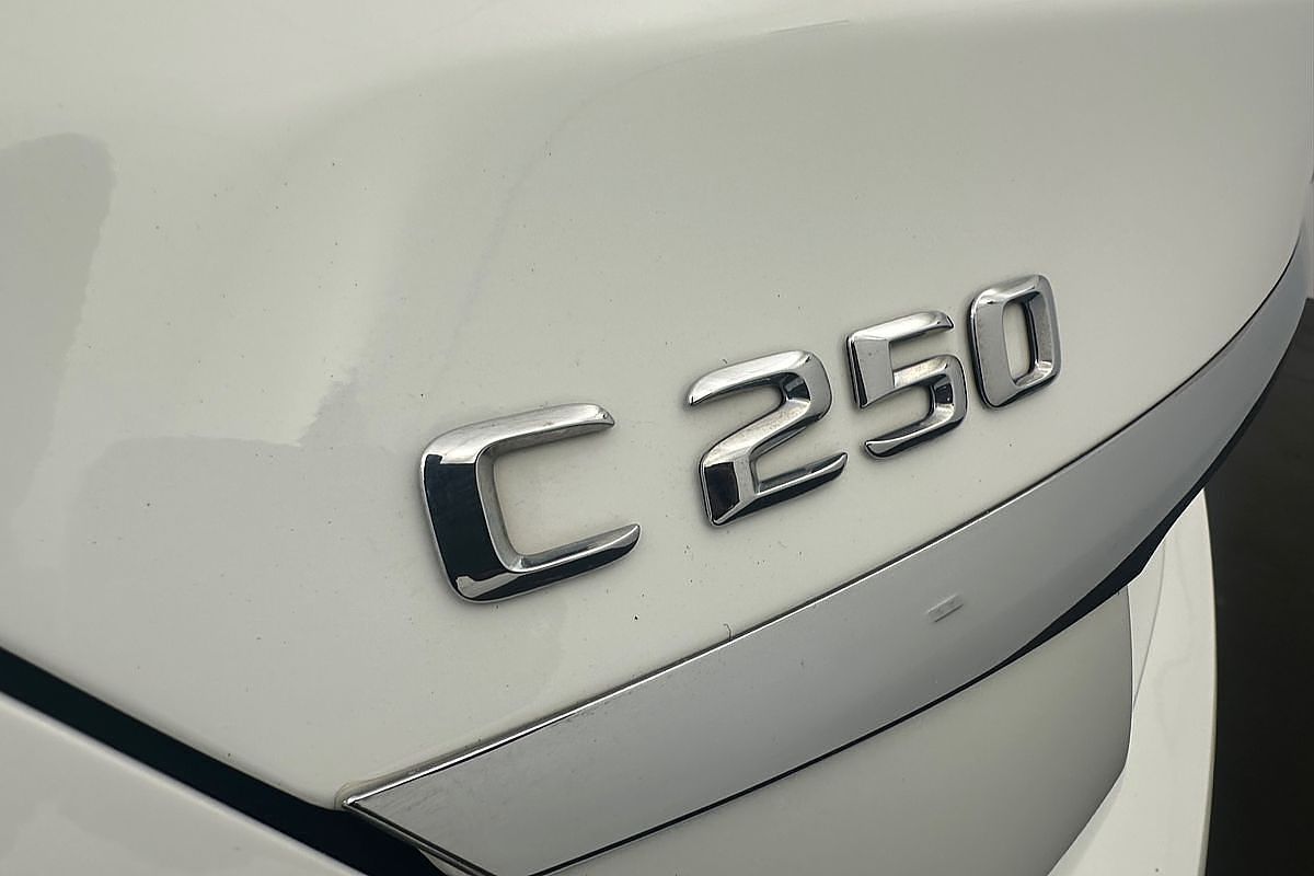 2014 Mercedes-Benz C-Class C250 BlueTEC W205