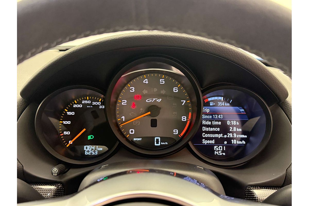 2016 Porsche Cayman GT4 981