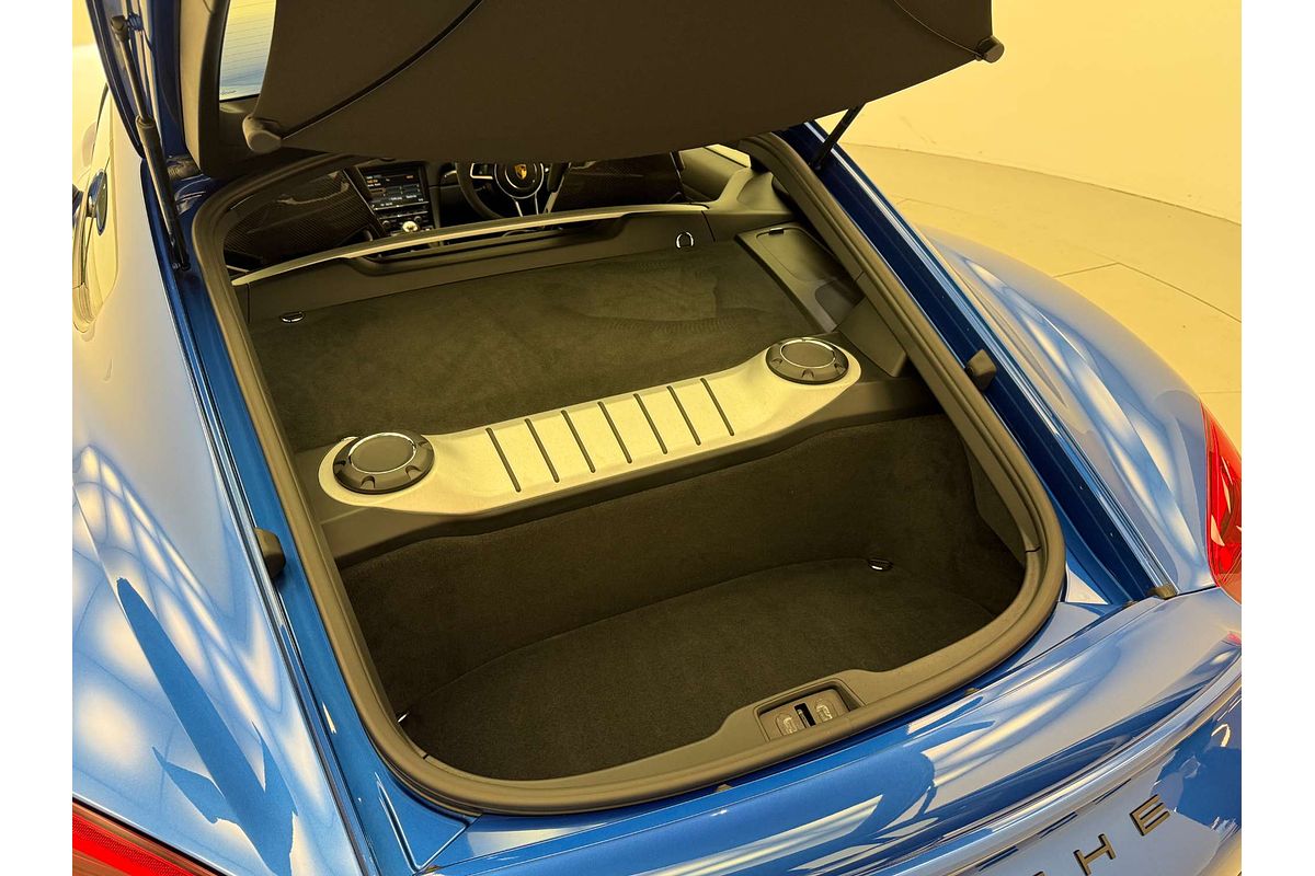 2016 Porsche Cayman GT4 981