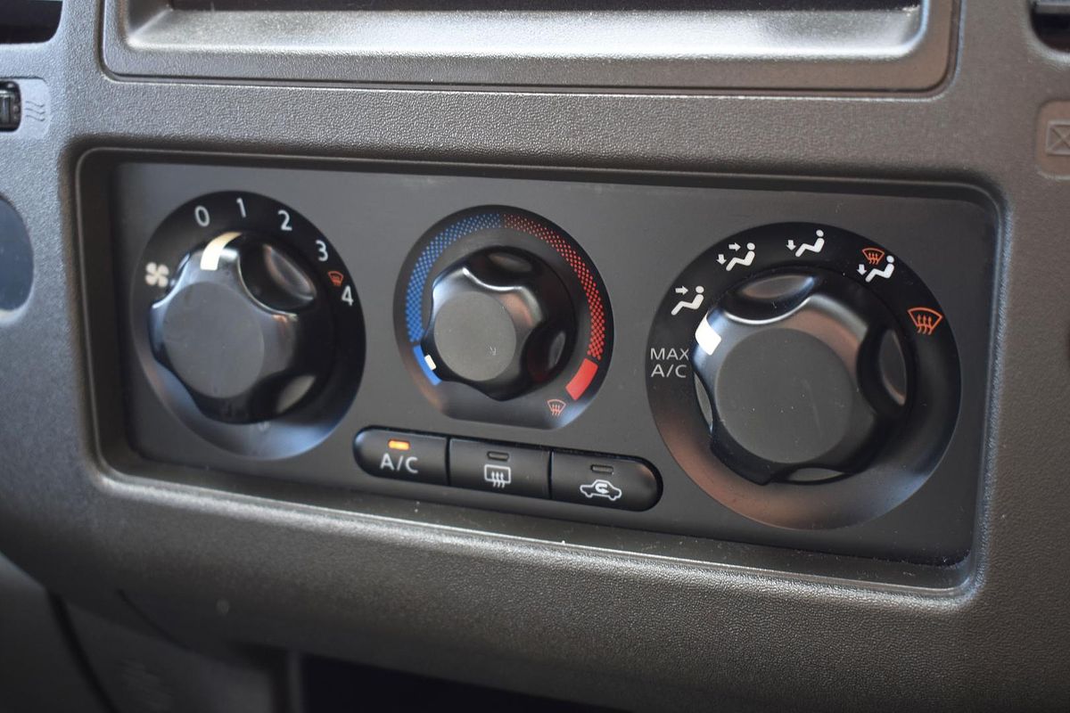 2012 Nissan Navara RX D40 Series 6 Rear Wheel Drive