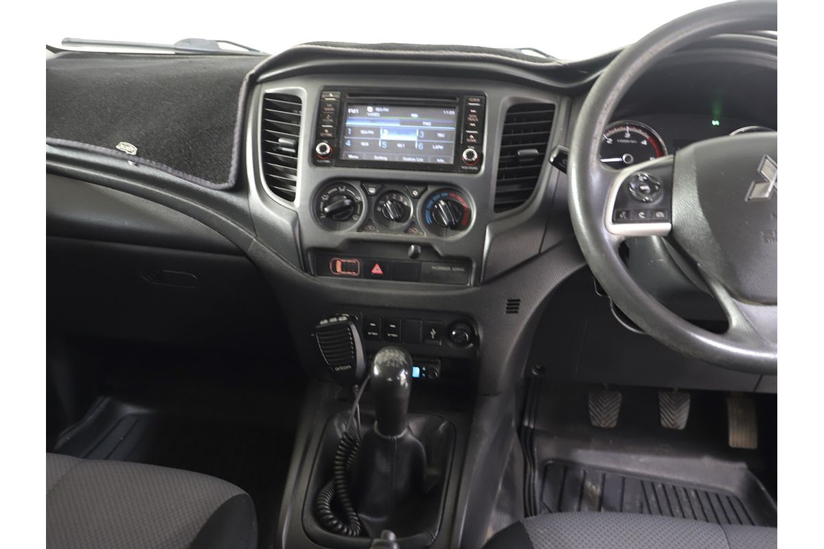 2019 Mitsubishi Triton GLX MR 4X4