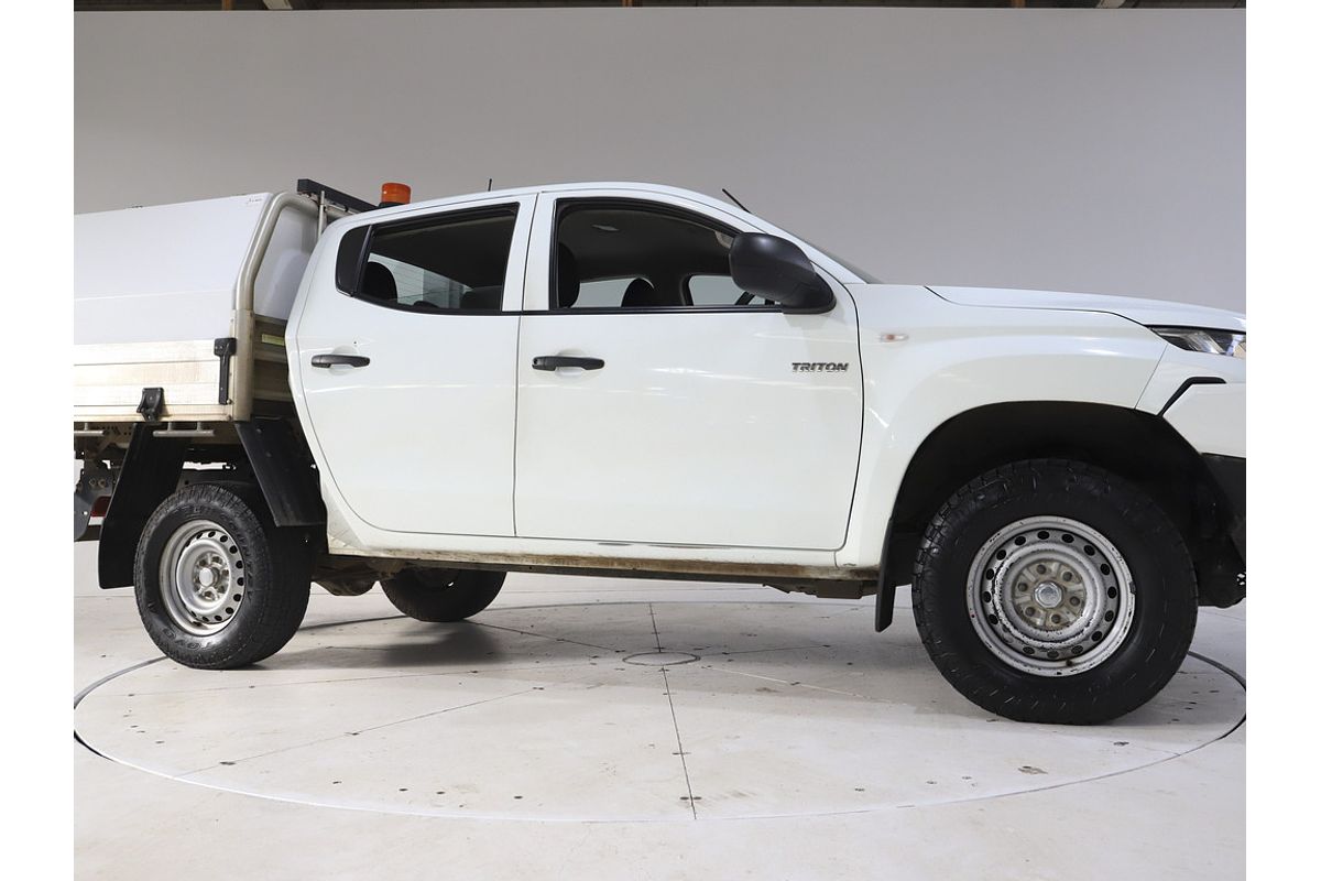 2019 Mitsubishi Triton GLX MR 4X4