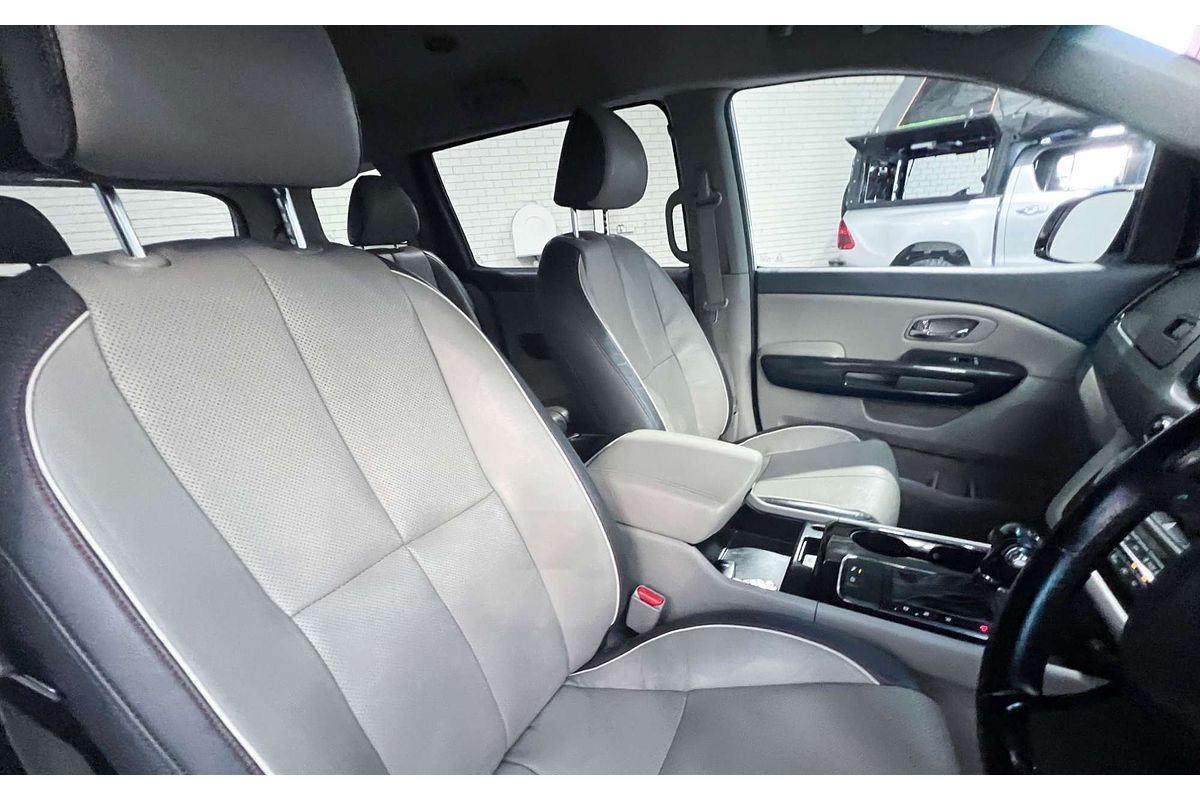 2015 Kia Carnival SLi YP