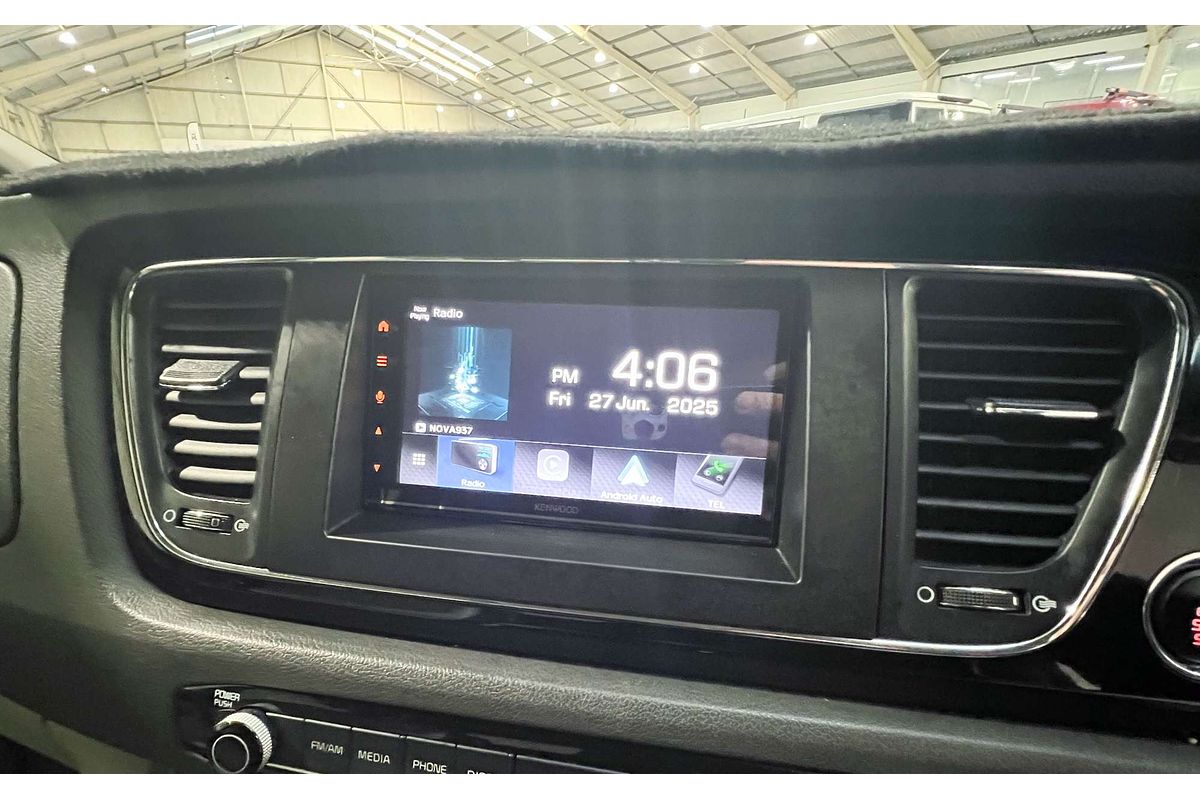 2015 Kia Carnival SLi YP