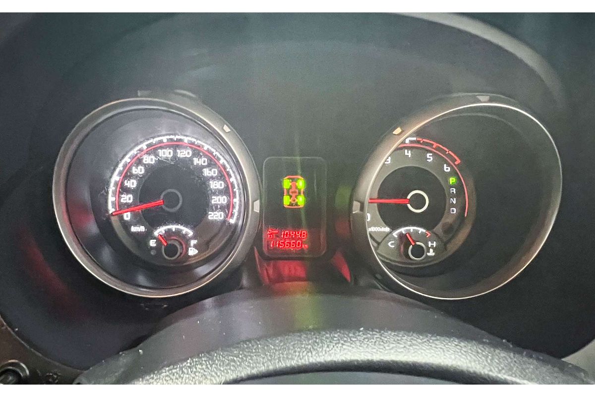 2015 Mitsubishi Pajero GLS NX