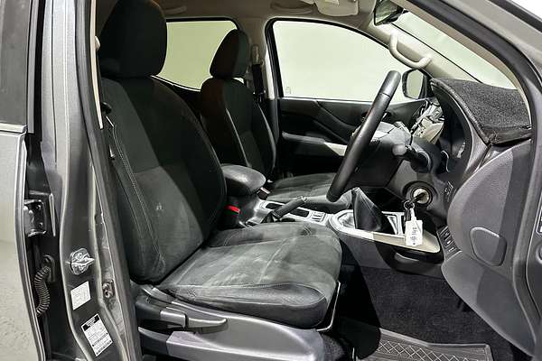 2017 Nissan Navara ST D23 Series 3 4X4